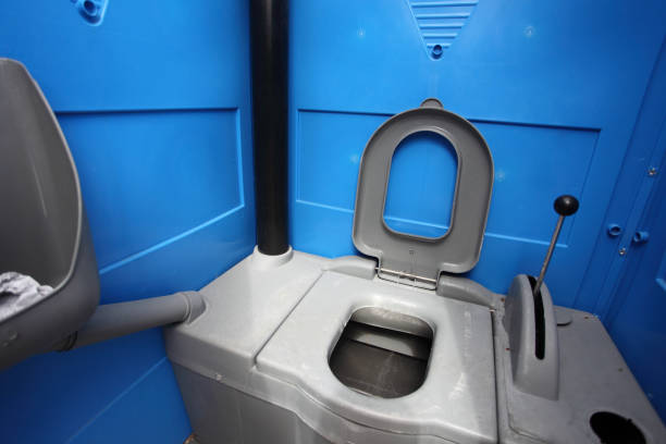Best Portable restroom trailer rental  in Jefferson, IA